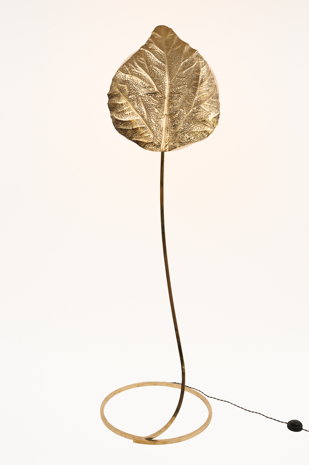 Brass floor lamp by Tommaso Barbi