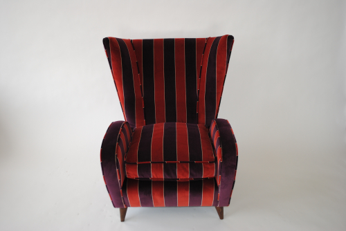 Mid Century Italian wing chair