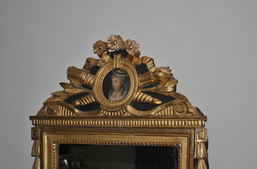 Carved Giltwood French Mirror