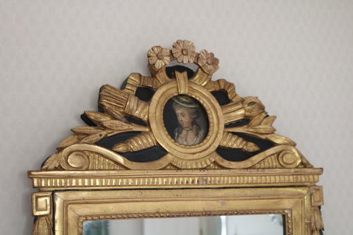 Carved Giltwood French Mirror