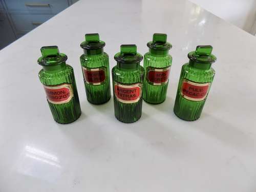 Run Of 7 Apothecary / Pharmacy Jars