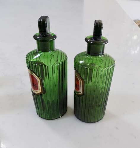 Run Of 7 Apothecary / Pharmacy Jars